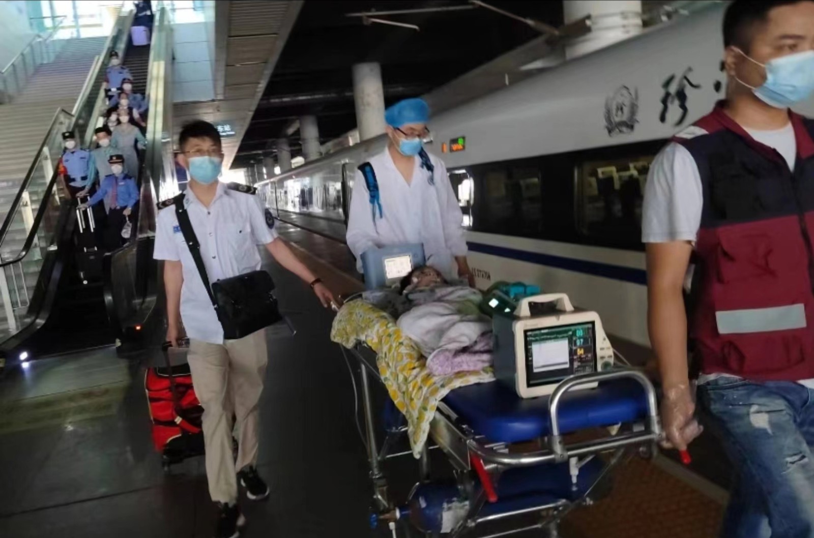 罗定市高铁转运公司